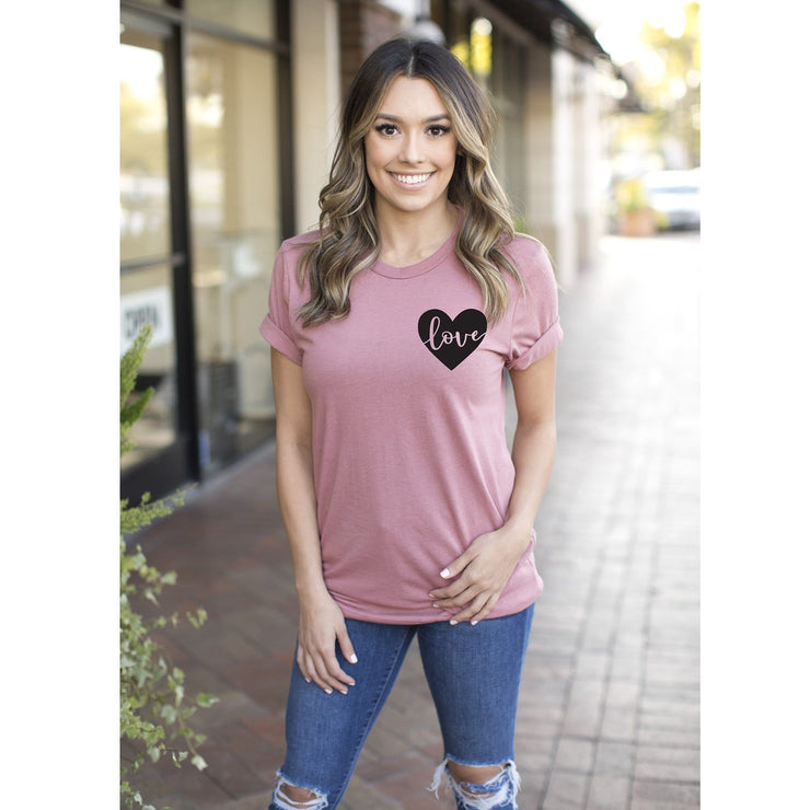 mauve t shirt with pocket logo style heart in black