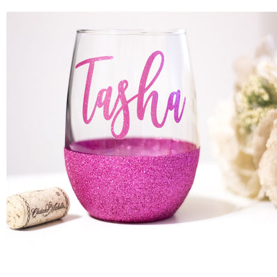 personalized stemless wine glass with pink glitter bottom
