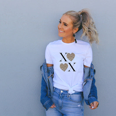 XOXO Cute Trendy Valentines Day t shirt Leopard hearts for ladies
